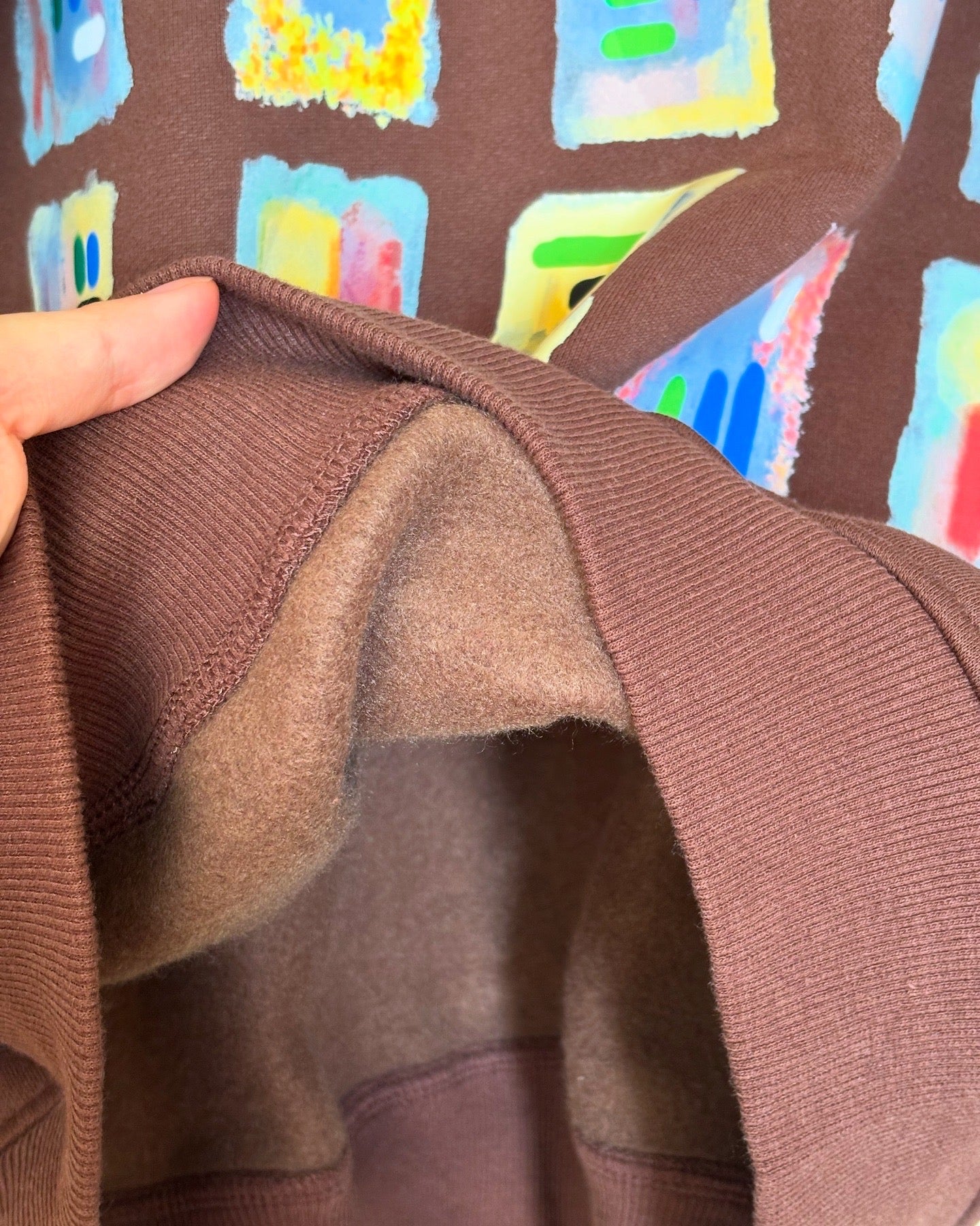 The one-of-a-kind sweatshirt with hand-drawn design Size M