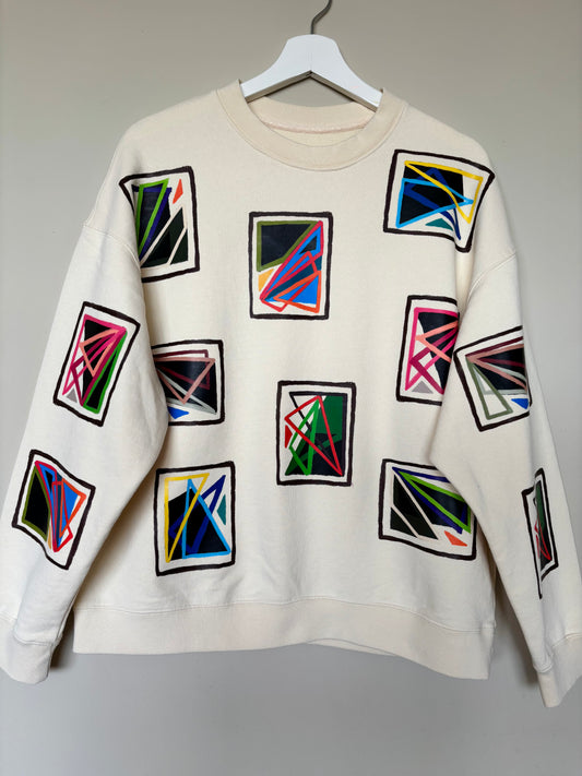 The one-of-a-kind sweatshirt with hand-drawn design Size M