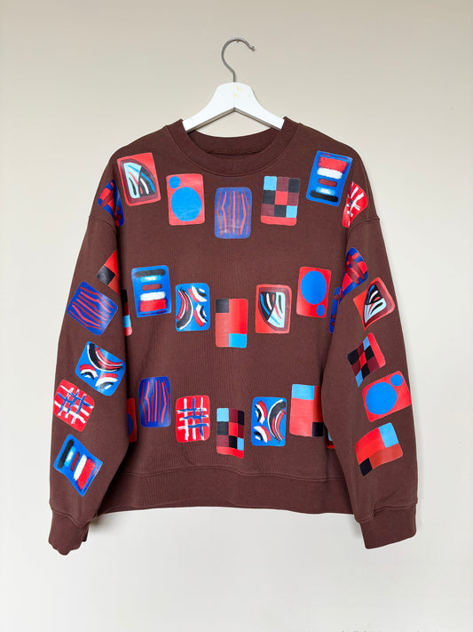 The one-of-a-kind sweatshirt with hand-drawn design Size M