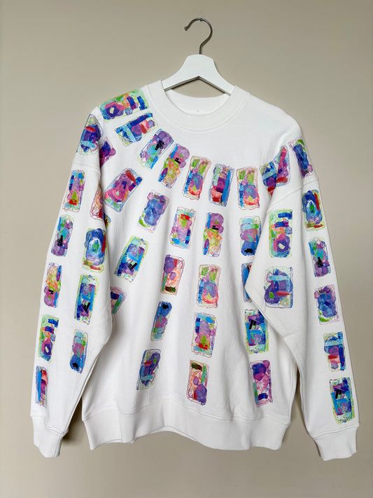 The one-of-a-kind sweatshirt with hand-drawn design Size M